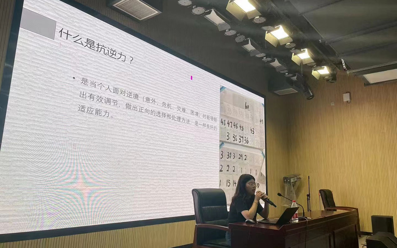 尚志董玉娣中学